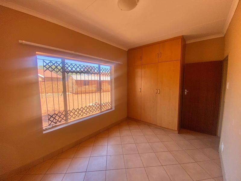 To Let 3 Bedroom Property for Rent in Kathu Northern Cape